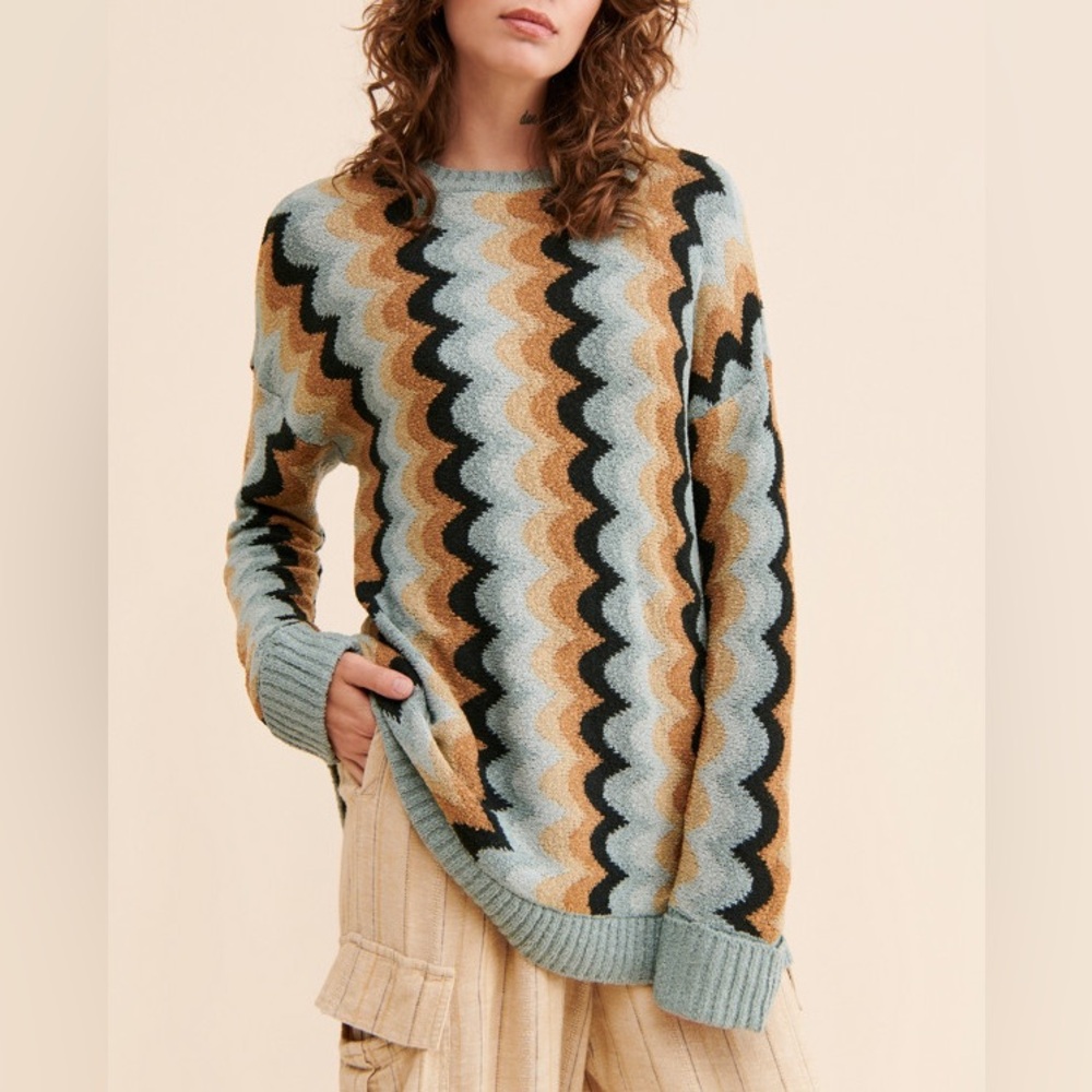 Show Me Your Mumu Retro Wave Comfy Sweater Medium
